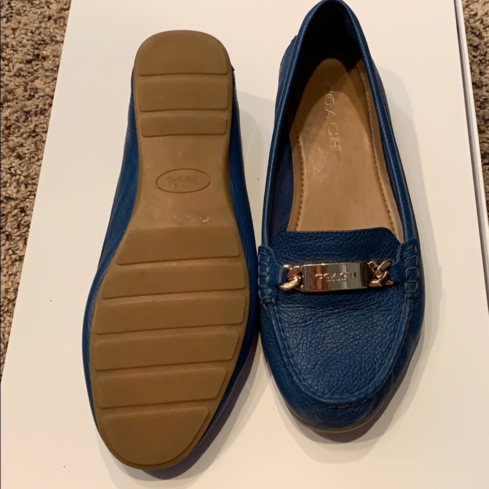 Shoes - Picture 4 of 4